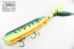 Musky Innovations Dyin' Dawg 15 Musky Innovations Dyin' Dawg -Fishing Promotion Store DSC00943